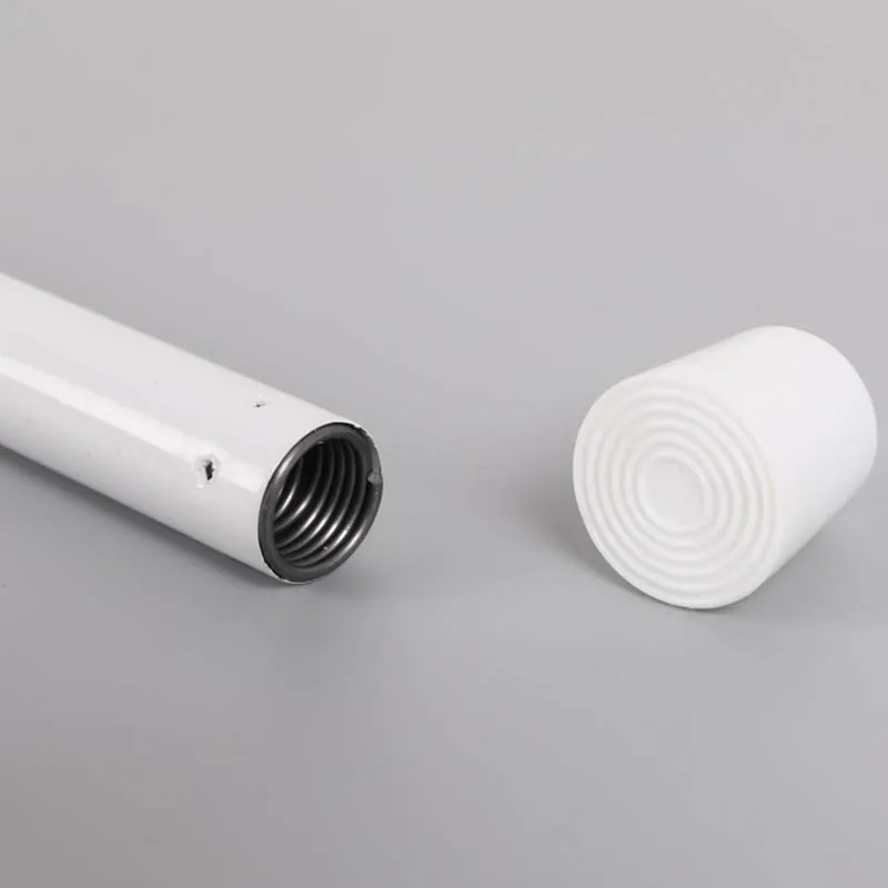 Tige extensible à ressort de 2 - Home Hardware Bathroom Accessories avis et prix